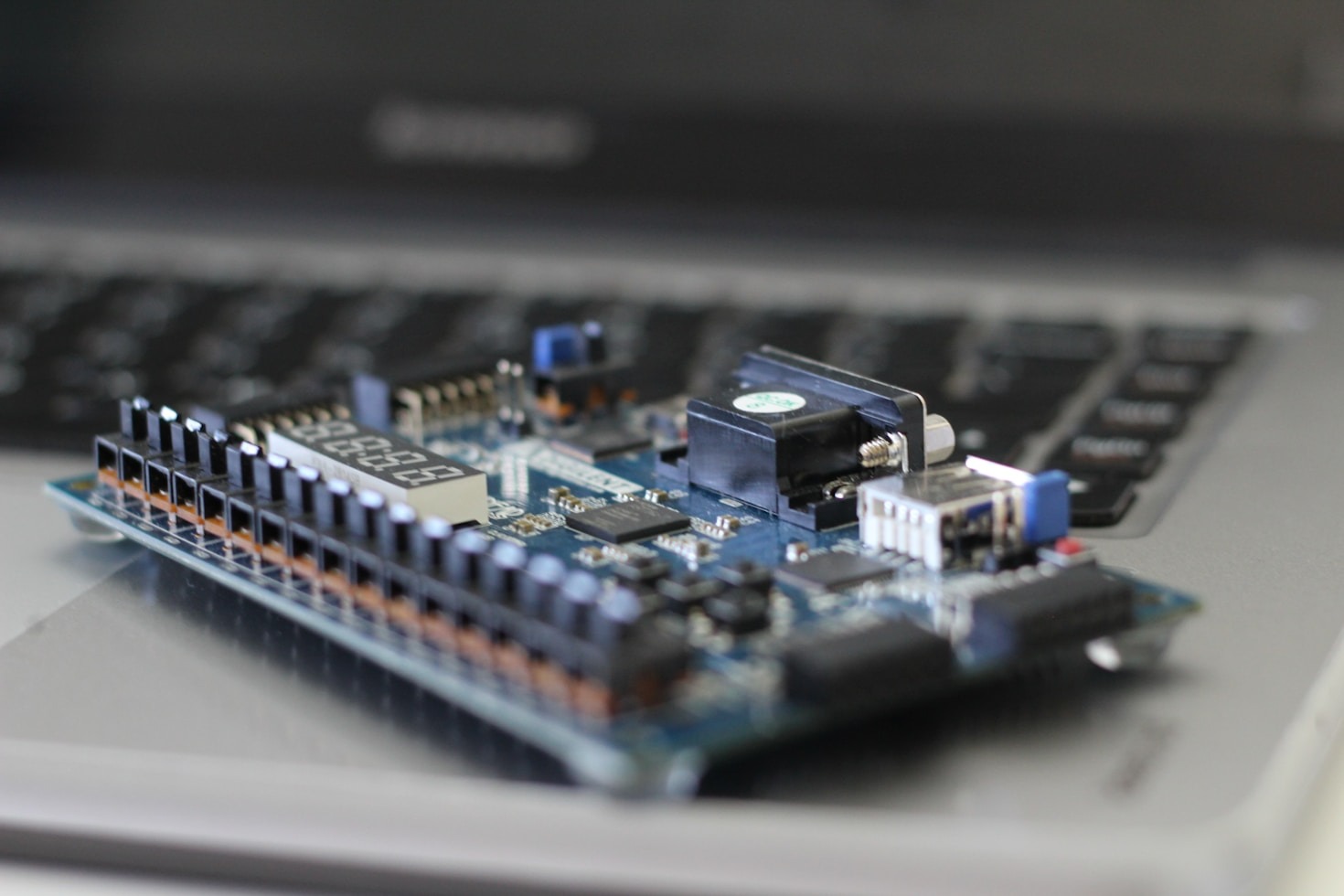 Signal Processing using Vitis HLS